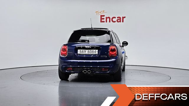 Mini COOPER 5Door Standard 3rd купить на сайте DeffCars