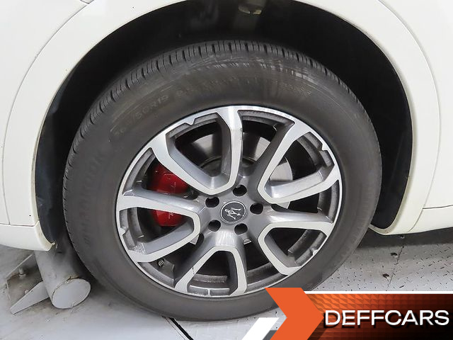 Maserati LEVANTE 3.0 Diesel AWD GranLusso купить на сайте DeffCars