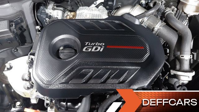 Hyundai SANTAFE Gasoline 2.0T 4WD Inspiration купить на сайте DeffCars