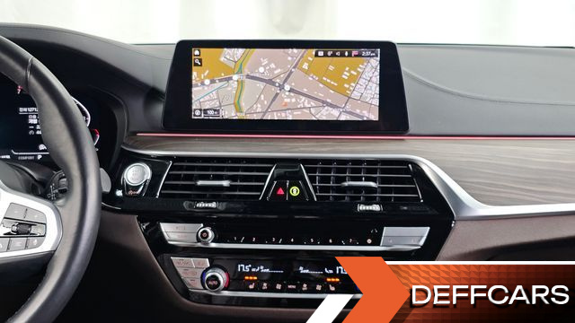 BMW 5-SERIES 520i M Sport купить на сайте DeffCars