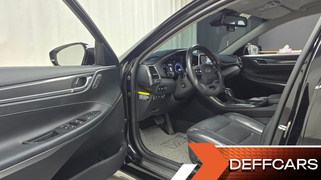 Hyundai GRANDEUR 3.0 Exclusive Special купить на сайте DeffCars