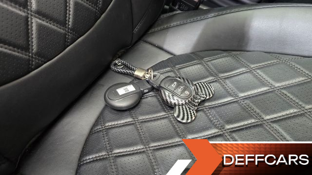 Mini COOPER 5Door HIGH 3rd купить на сайте DeffCars