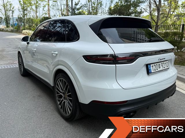 Porsche CAYENNE 3.0 PLATINUM EDITION купить на сайте DeffCars