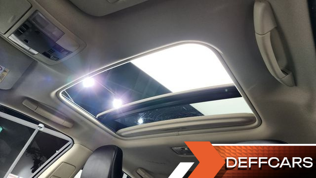 Lexus CT200H 1.8 Supreme ZWA10 купить на сайте DeffCars