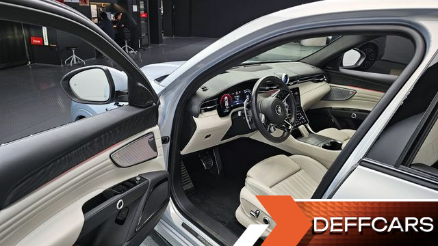 Maserati GRECALE 2.0 AWD Modena купить на сайте DeffCars