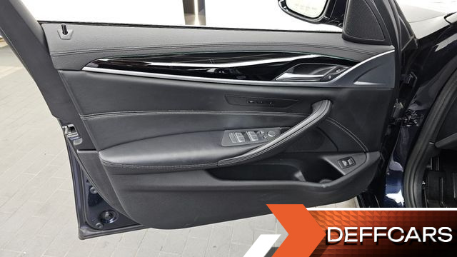 BMW 5-SERIES 530i Luxury Plus купить на сайте DeffCars