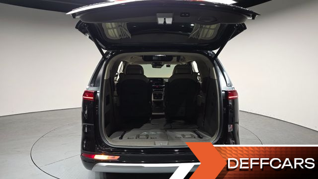 Kia CARNIVAL Gasoline 7-Seater Hi-Limousine Signature купить на сайте DeffCars