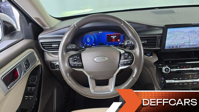 Ford EXPLORER 3.0 Platinum 4WD купить на сайте DeffCars