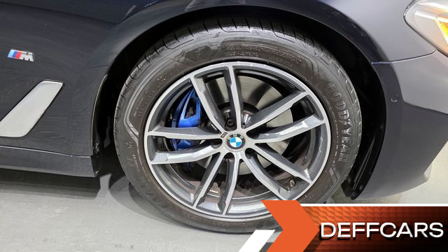 BMW 5-SERIES 520i M Sport купить на сайте DeffCars
