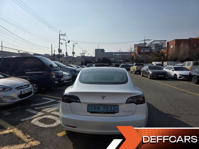 Tesla MODEL 3 Long Range AWD купить на сайте DeffCars