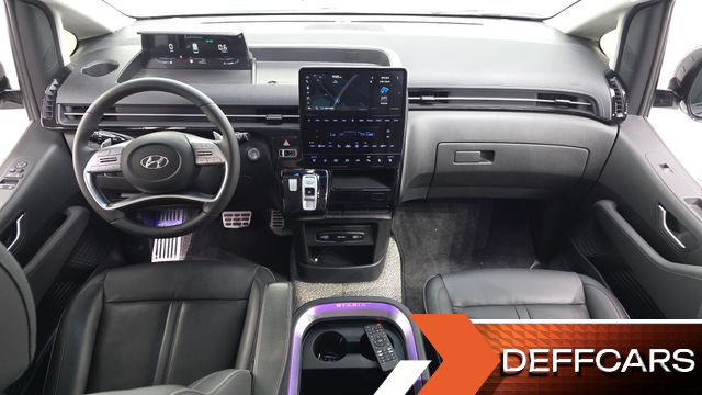 Hyundai STARIA L3.5 Lounge 9-Seater Mobility купить на сайте DeffCars