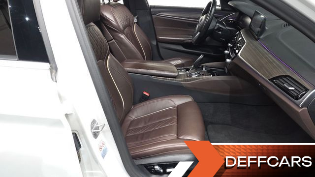 BMW 5-SERIES 520i M Sport купить на сайте DeffCars