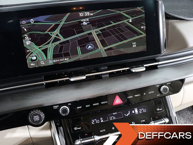 Kia CARNIVAL Gasoline 9-Seater Signature купить на сайте DeffCars