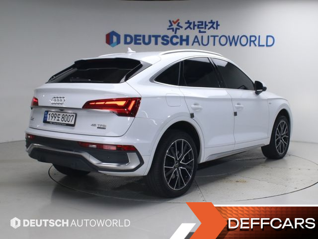 Audi Q5 45 TFSI Quattro Sportback Premium купить на сайте DeffCars