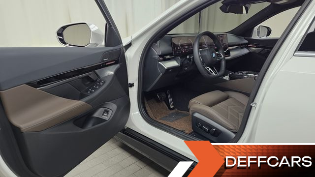 BMW 5-SERIES 523d M Sport купить на сайте DeffCars