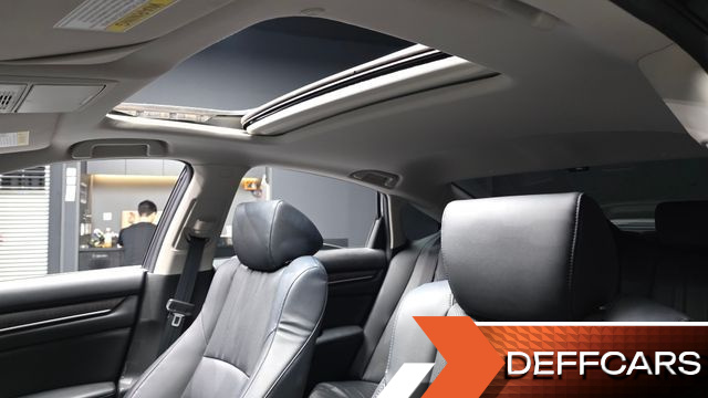 Honda ACCORD 2.0 Hybrid Touring купить на сайте DeffCars