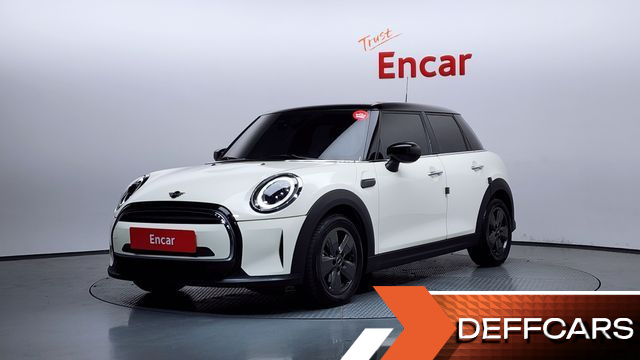 Mini COOPER 5Door Classic Third Generation купить на сайте DeffCars