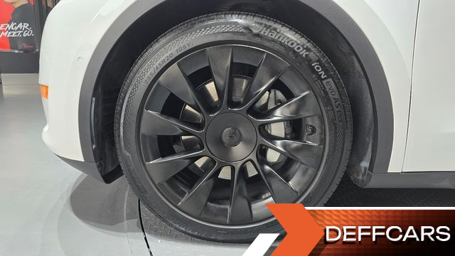 Tesla MODEL Y Long Range AWD купить на сайте DeffCars