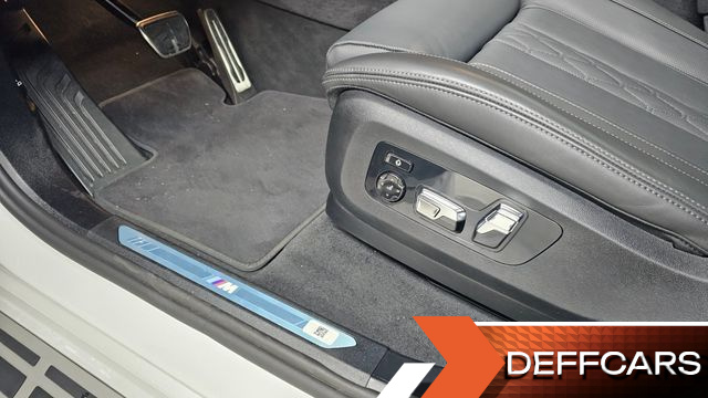 BMW X7 xDrive 40i M Sport 6STR купить на сайте DeffCars