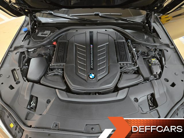 BMW 7-SERIES M760Li xDrive купить на сайте DeffCars