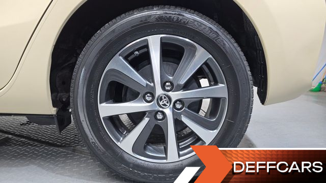 Toyota PRIUS 1.5 купить на сайте DeffCars