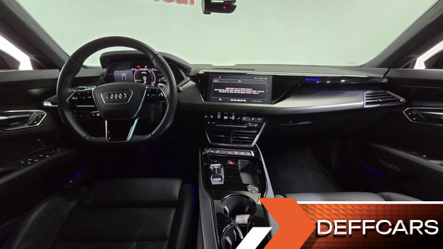 Audi E-TRON GT GT quattro Premium купить на сайте DeffCars