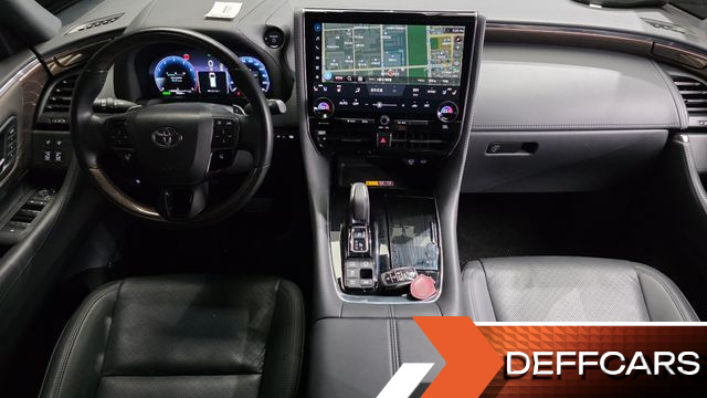 Toyota ALPHARD 2.5 HEV Executive AWD купить на сайте DeffCars