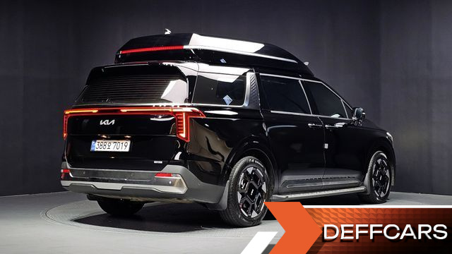 Kia CARNIVAL HEV 7-Seater Hi Limousine Signature купить на сайте DeffCars