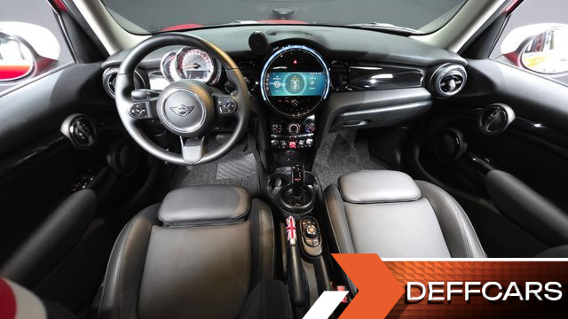 Mini COOPER 5Door Classic Third Generation купить на сайте DeffCars