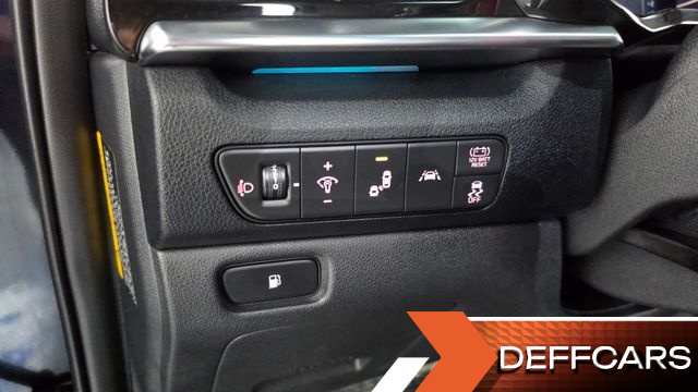 Kia NIRO 1.6 HEV Noblesse Special купить на сайте DeffCars