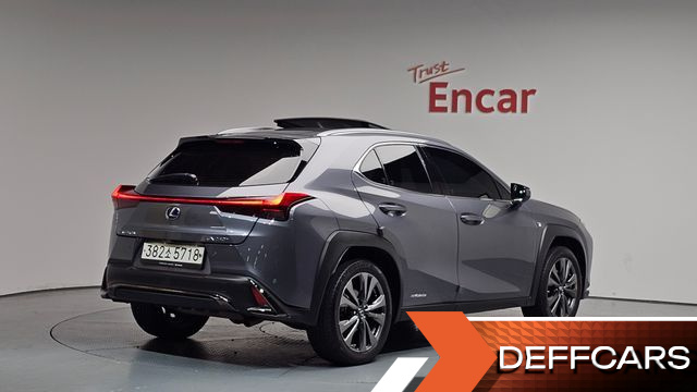 Lexus UX 2.0 F-Sport 2WD купить на сайте DeffCars
