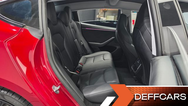 Tesla MODEL 3 Performance купить на сайте DeffCars