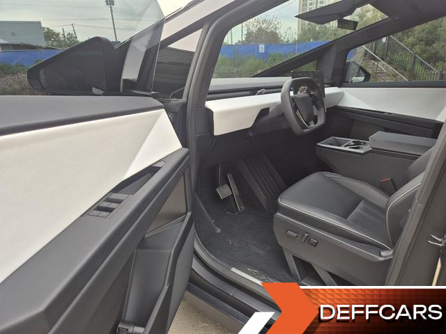 Tesla CYBERTRUCK AWD купить на сайте DeffCars