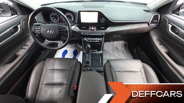 Hyundai GRANDEUR 2.4 Premium Special купить на сайте DeffCars