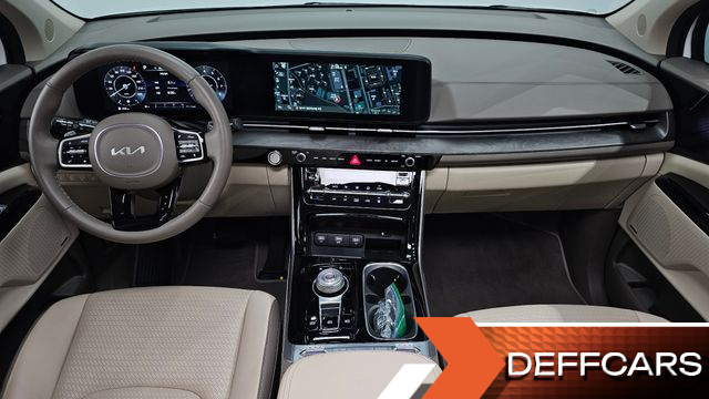 Kia CARNIVAL Gasoline 9-Seater Signature купить на сайте DeffCars