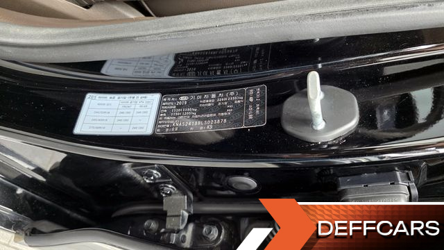 Kia K9 3.8 GDI PlatinumⅡ купить на сайте DeffCars