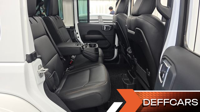 Jeep WRANGLER 2.0 Sahara Power Top 4Door купить на сайте DeffCars