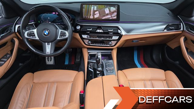 BMW 5-SERIES 520i M Sport купить на сайте DeffCars