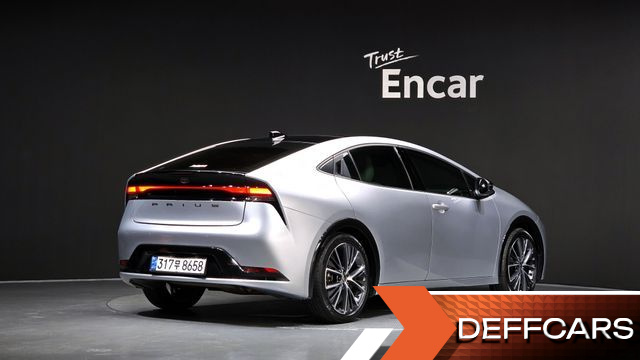 Toyota PRIUS 2.0 XLE купить на сайте DeffCars