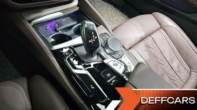 BMW 5-SERIES 523d xDrive M Sport купить на сайте DeffCars