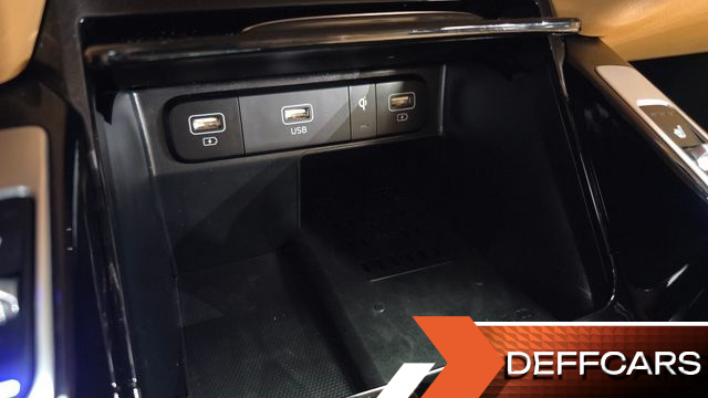 Kia SORENTO Diesel 2.2 4WD Signature купить на сайте DeffCars