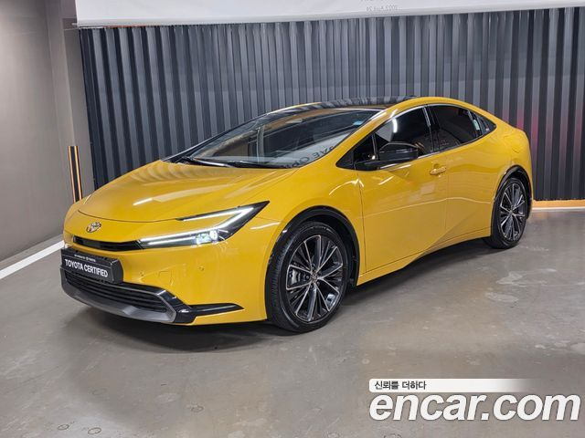 Toyota PRIUS 2.0 XLE купить на сайте DeffCars