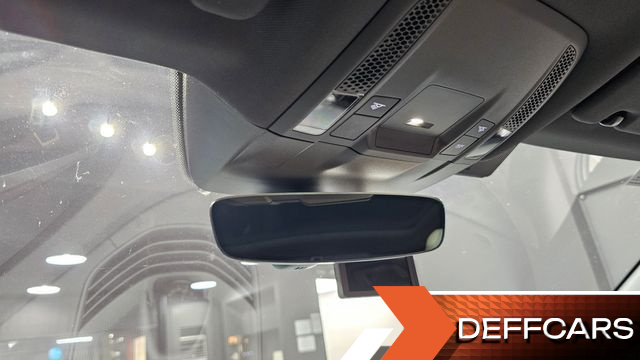 Porsche TAYCAN Base купить на сайте DeffCars