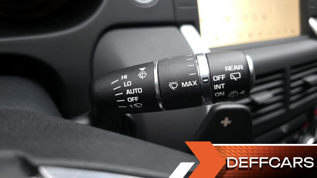 Land Rover DISCOVERY SPORT 2.0 TD4 SE (150PS) купить на сайте DeffCars