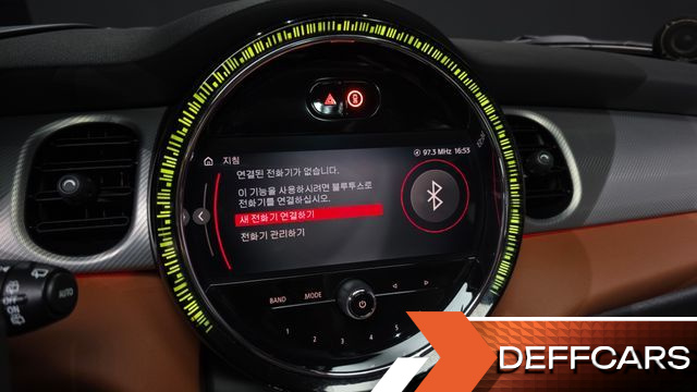 Mini COOPER 5-Door Piccadilly Edition 3rd купить на сайте DeffCars