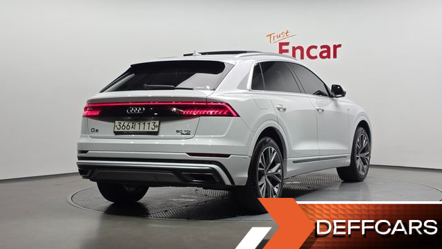 Audi Q8 50 TDI Quattro Premium купить на сайте DeffCars