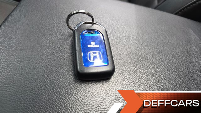 Honda ACCORD 2.0 Hybrid Touring купить на сайте DeffCars