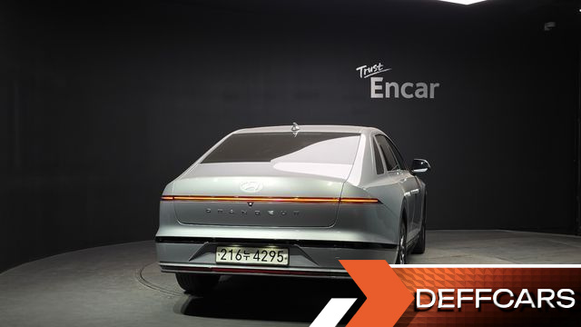 Hyundai GRANDEUR 3.5 LPG 2WD (Taxi) Deluxe купить на сайте DeffCars