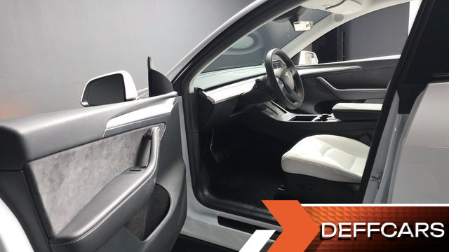 Tesla MODEL Y Long Range AWD купить на сайте DeffCars