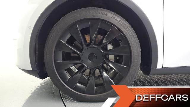 Tesla MODEL Y Long Range AWD купить на сайте DeffCars